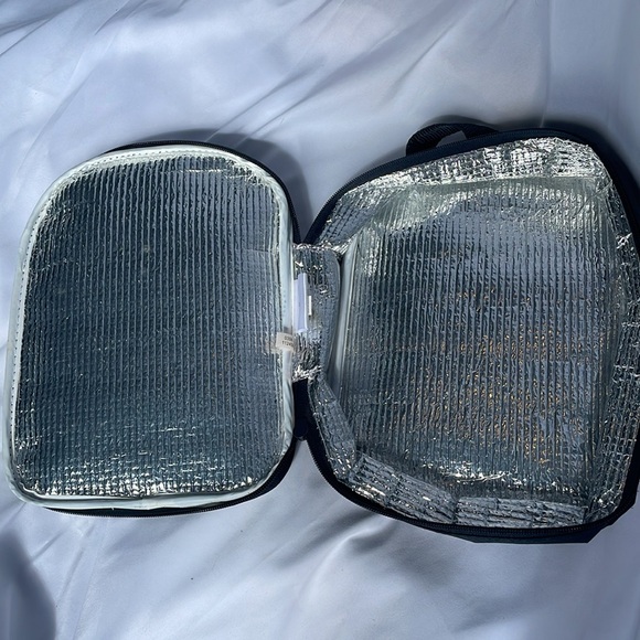 Thirty-one thermal lunch box black. New no tags. Back to school, work, gym - Picture 4 of 5